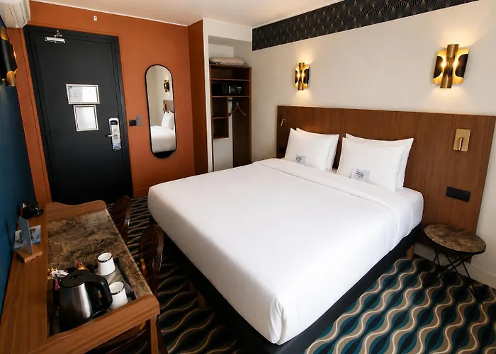 Kyriad Hotel XIII Italie Gobelins Paris